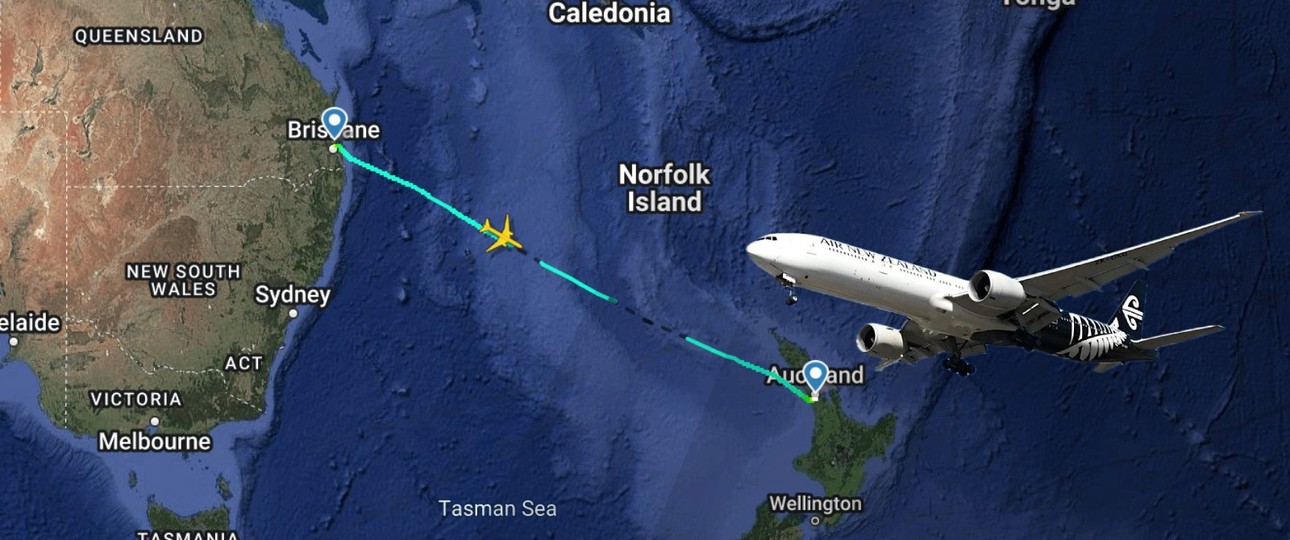 Eine Boeing 777 von Air New Zealand und die Flugroute: Wirklich hoch ging es ganz bewusst nie.