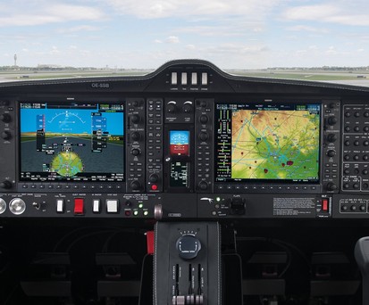 Cockpit einer Diamond DA62: Sitzen hier Risikoaffine?