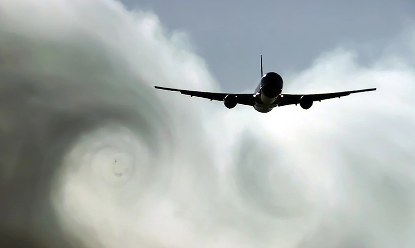 Flugzeuge in der Luft: Turbulenzen nehmen weiter zu.