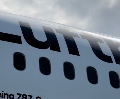 lufthansa boeing 787 9 allegris d abpf frankfurt am main