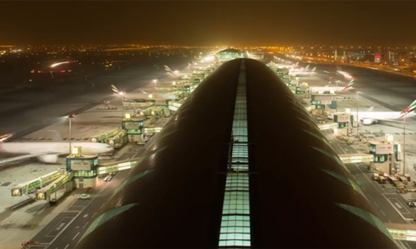 So emsig geht es am Flughafen Dubai zu