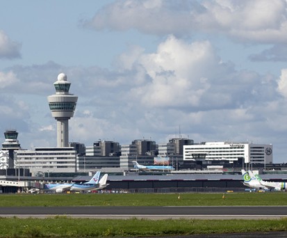 Flughafen Amsterdam-Schiphol: gerade ziemlich viele Probleme.