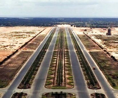 Arbeiten an Luandas künftigem Flughafen: Ein Konzern aus China baut hier.