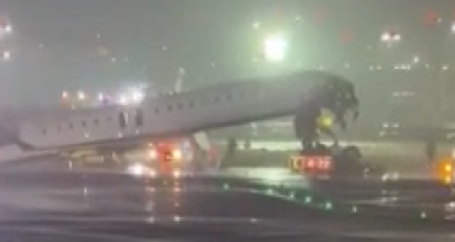 la guardia crj 900 air canada express