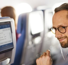Economy Class von Lufthansa: Die Bedienung der Gäste wird neu geplant.