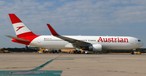 OE-LAY: Die Boeing 767 von Austrian Airlines übernimmt den Abschiedsflug.