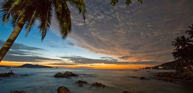 Patong Beach in Phuket: Thailand ist bei europäischen Touristen sehr beliebt.