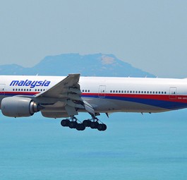 Boeing 777 von Malaysia Airlines: Funksignal verloren.