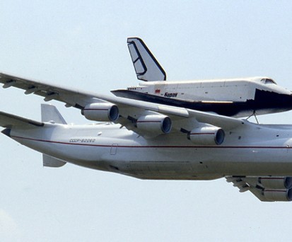 An-225 mit Raumfähre: Keine Teile mehr aus Russland für Antonov.