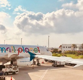 Flieger von Small Planet Airlines: Wie geht es in Deutschland weiter?