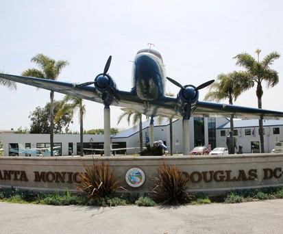 santa monica douglas dc 3 monument