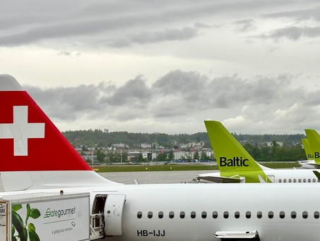 Flugzeuge von Air Baltic und Swiss in Zürich: Künftig wohl seltener gemeinsam zu sehen.