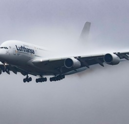 ... D-AIMK ist am 12. März aus Manila nach Frankfurt zurückgekehrt.