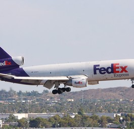 Doppelname für Dreistrahler: Die DC-10 trug bei Fedex aufgrund einer Modifikation den Namen MD-10. Im Bild eine MD-10-30.