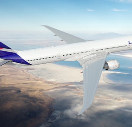 Boeing 777 von Latam: Merkwürdige Route.