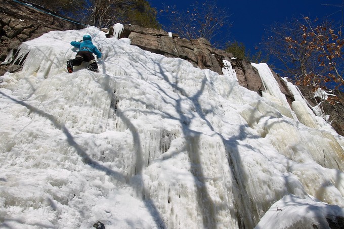 Kattrin macht an der Eiswand eine gute Figur