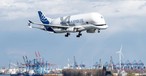 BelugaXL auf dem Landeanflug