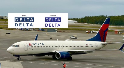 Flugzeug von Delta Air Lines: Wie ähnlich sind sich die beiden Schriften?