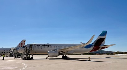 Airbus von Eurowings: Die Lufthansa-Tochter prüft Kurzarbeit für den Winter.
