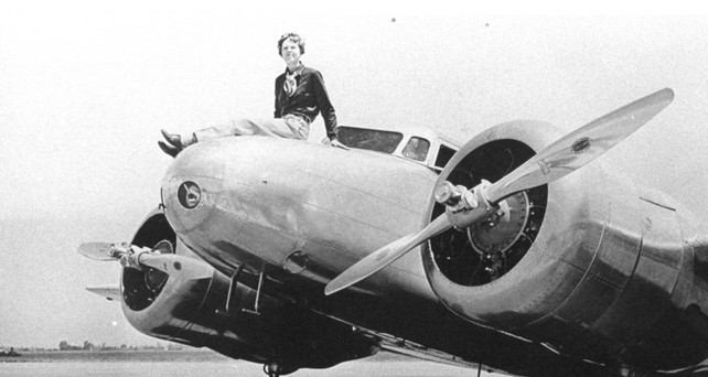 Amelia Earhart und ihr Flugzeug: Wird das Wrack nun gefunden?