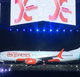 Boeing 737 Max im neuen Design von Air India Express: Soll ab sofort fliegen.