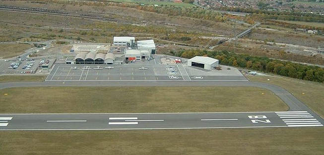 <b>Sheffield City Airport, Großbritannien: </b>Nicht nur in Deutschland werden Flughäfen falsch geplant: Sheffield war bis 1997 die einzige britische Großstadt ohne Flughafen. Der City Airport sollte das ändern – doch die Landebahn wurde zu kurz geplant, es konnten nur Turboprops landen. Der letzte Linienflug hob 2002 ab. Nach fünf Jahren Betrieb war Schluss. Das Gelände soll zu einem Business Park umgewandelt werden.