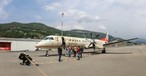 Saab 2000 der ehemaligen Etihad Regional in Lugano. Die Politik wünscht sich wieder Linienflüge.