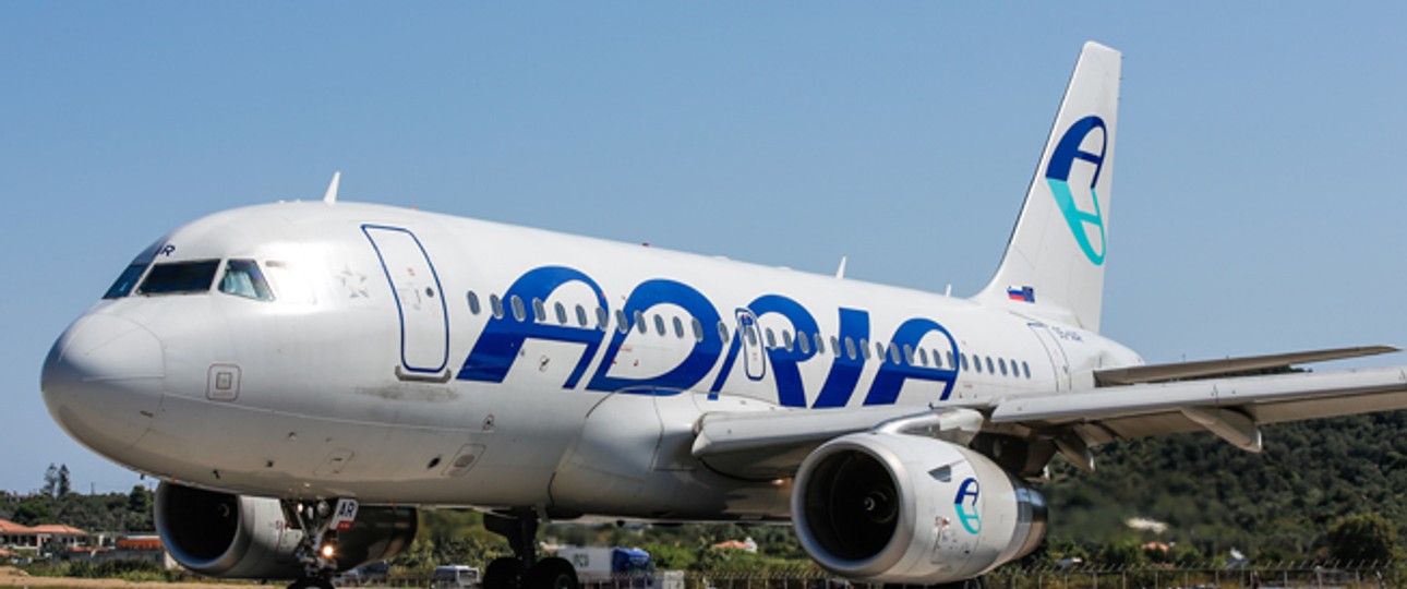 Airbus A319 von Adria Airways: Turbulente Zeiten.