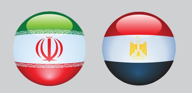 Flaggen des Iran und Ägyptens: Kurzes aviatisches Tauwetter.