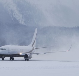 Flieger in Samedan: Das neue System erhöht die Erreichbarkeit des Alpen-Airports.
