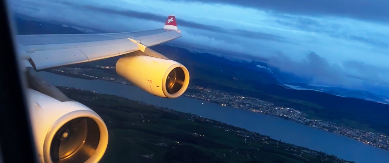 Blick aus einem Airbus A340 von Swiss: Die Fluglinie plant neue Fernziele.