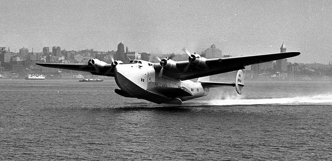 Boeing baute zwölf der riesigen Flugboote mit dem Spitznamen Clipper.