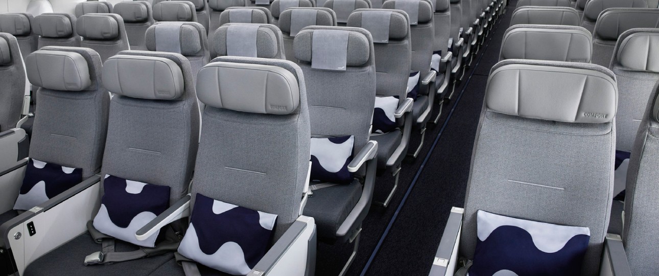 Economy Class im Airbus A350 von Finnair: Hier noch mit Kissen.