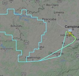 Flugweg der ATR 72 von Azul: Die Turboprop zeichnete Logo der Airline in die Luft.