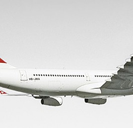 Airbus A340-300 der Swiss: Landung am Zuckerhut.