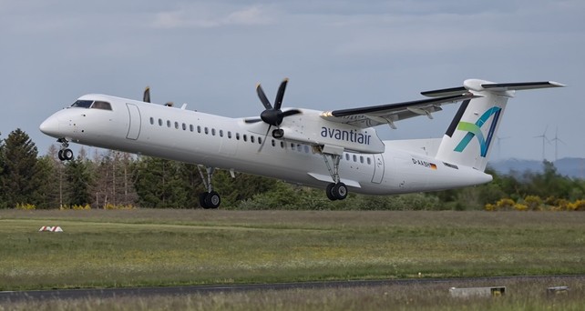 avanti air de havilland canada dash 8 400
