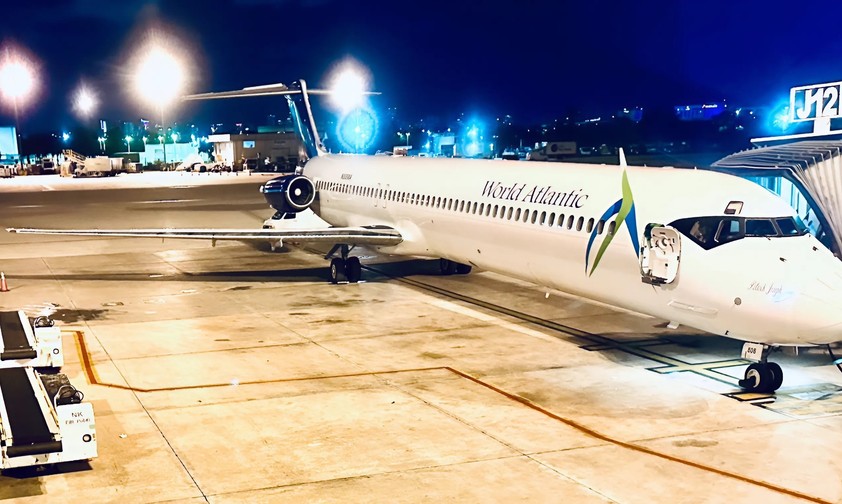 McDonnell Douglas MD-83 von World Atlantic: Die Airline hat Schulden.