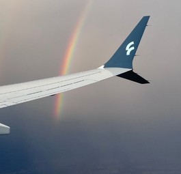 Flügelspitze eines Flyr-Jets: Jetzt am Boden.