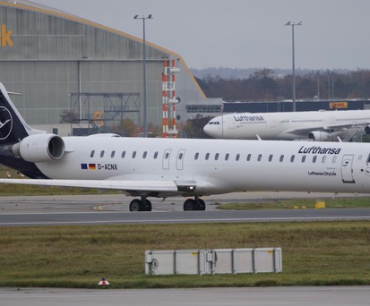 Bombardier CRJ 900 von Lufthansa Cityline: Hebt nicht mehr ab.