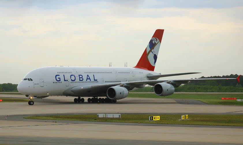 airbus a380 9h globl ber berlin 02