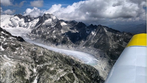 Genießen Sie die spektakulären Aussichten der aeroTELEGRAPH-Leser. Zu jedem Bild finden Sie in der Beschreibung interessante oder kuriose Fakten über das Fotografierte. Hier zu sehen: Der Rhonegletscher in der Schweiz.
