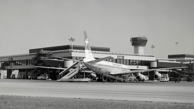 1./2. Dezember 1974: Entführer Mohammad A. versucht die DC-8-60 HB-IDL der Swissair in seine Gewalt zu bringen und in den Nahen Osten umzuleiten.