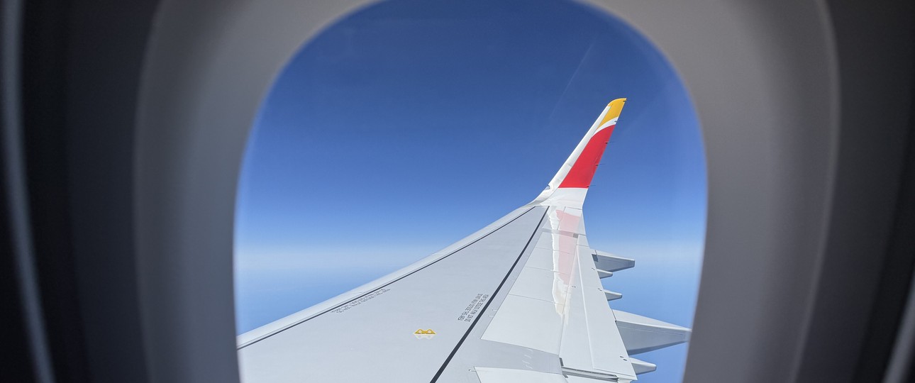 Blick aus dem Fenster: Mit dem Airbus A321 XLR über dem Nordatlantik.