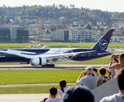 lufthansa boeing 787 9 d abpu zuerich 05