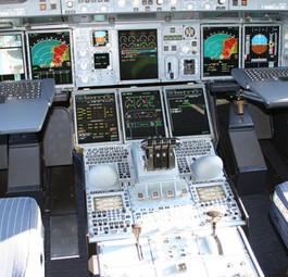 Cockpit des Superjumbos A380: Im Zweifel gibt es hier recht wenig für die Piloten zu tun - zu wenig.