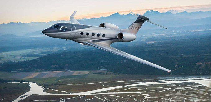 Ab 2025 will Gulfstream auch die kleinere G400 ausliefern.