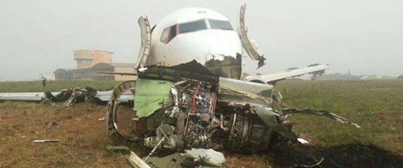 Die Boeing 737F von Ethiopian Airlines in Accra: Von der Piste abgekommen.