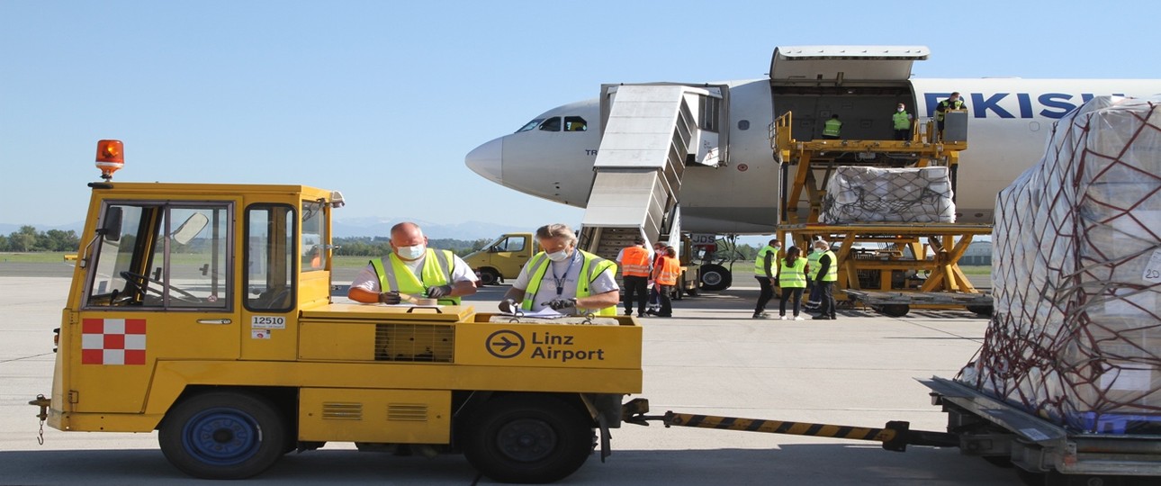 Flieger von Turkish Cargo in Linz: Spannendes Ziel für die Airline.