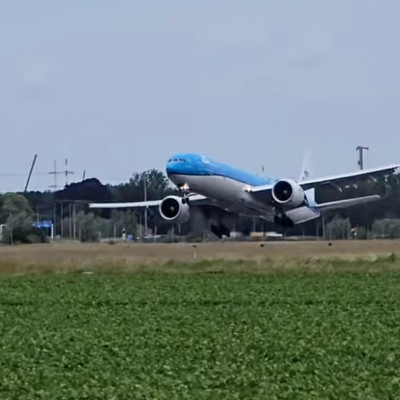 boeing 777 klm amsterdam durchstarten
