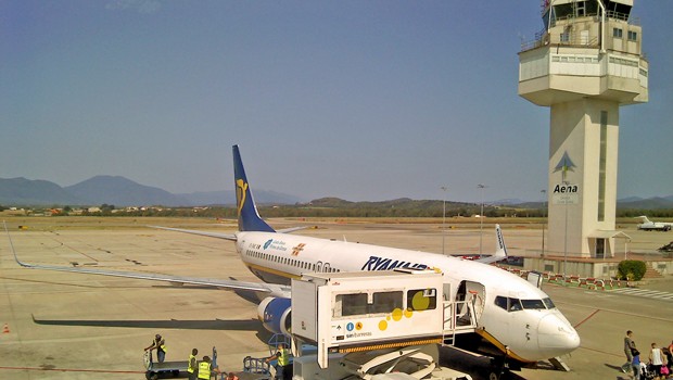 Ryanair-Jet in Girona: Die Iren drohen mit dem Auszug.